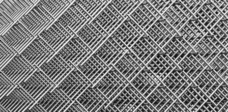 Jak założyć siatkę na bramkę dla dzieci?