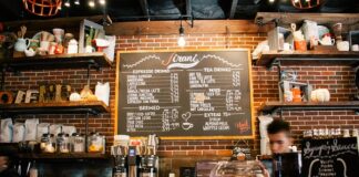 Jak napisać menu weselne?